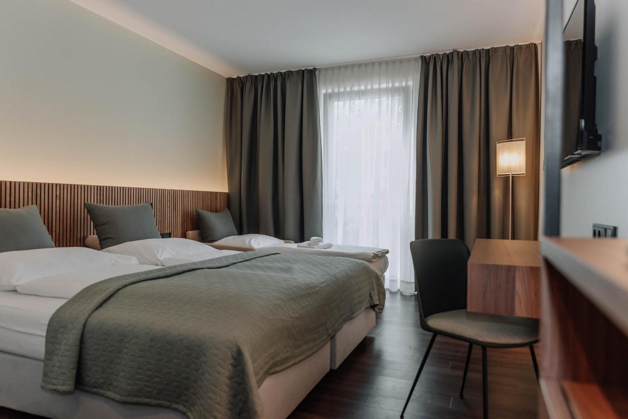 Heinhotel Vienna Airport Schwechat Dış mekan fotoğraf